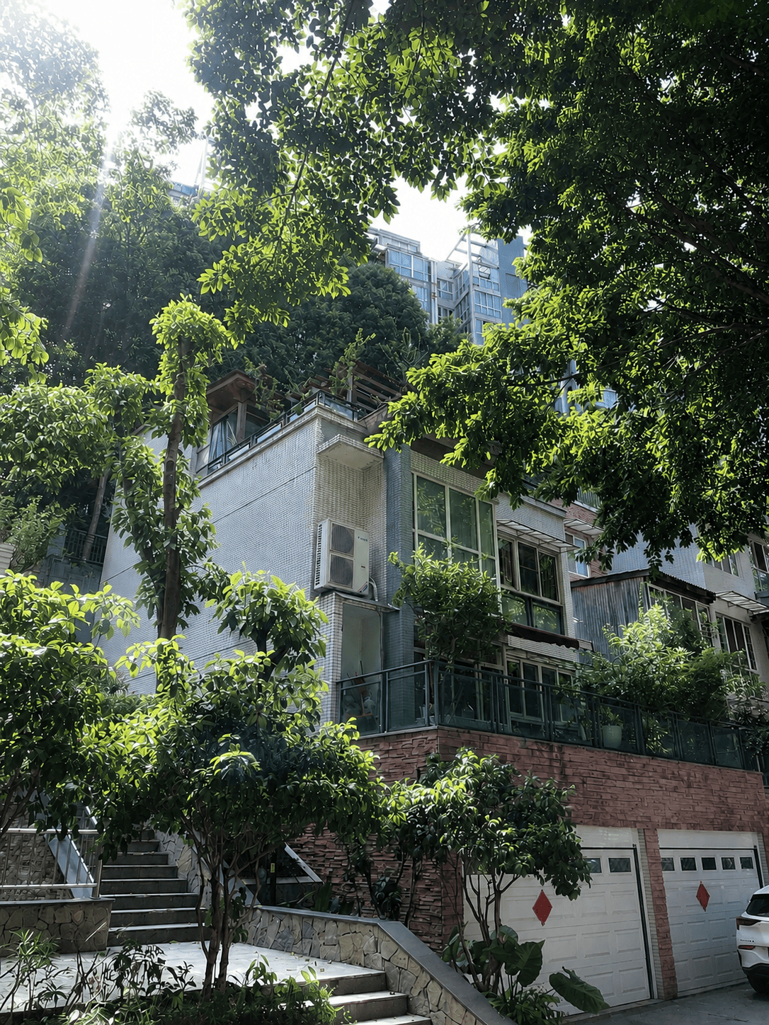 三沙岛居岁月从容升级：小小岛老别墅加装蒂升悦行款电梯